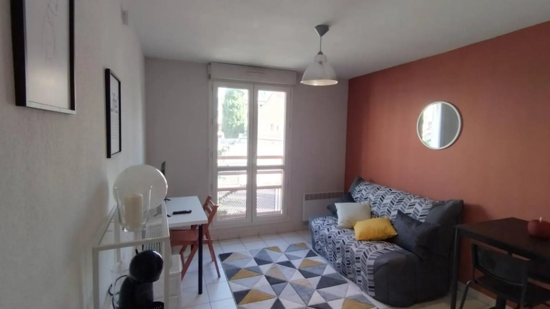 Charming Studio In Avignon